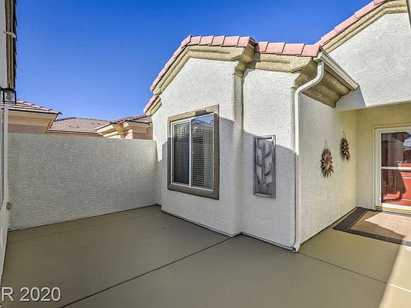 4th image of 2616 Mourning Warbler Ave