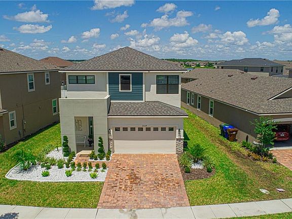 3rd image of 2524 Annacella Ave