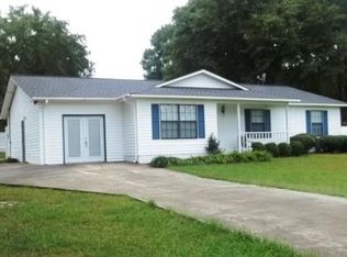 830 Dogwood Dr, Blackshear, GA 31516