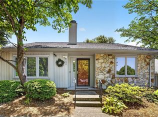 2804 Waters Edge Ln, Greensboro, NC 27410
