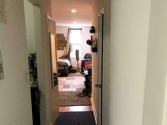 4th image of 315 E 54th St APT 5G