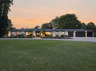 8 Squire Ct, Waterloo, ON N2J 4G8
