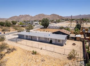 6426 Mountain View St, Joshua Tree, CA 92252