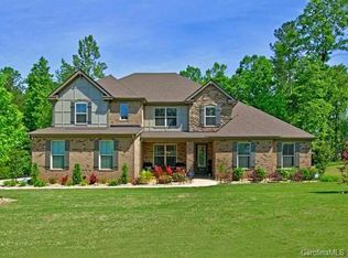 134 Bells Crossing Dr, Mooresville, NC 28117