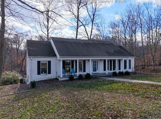 220 Woodlomond Way, Huntington, WV 25705