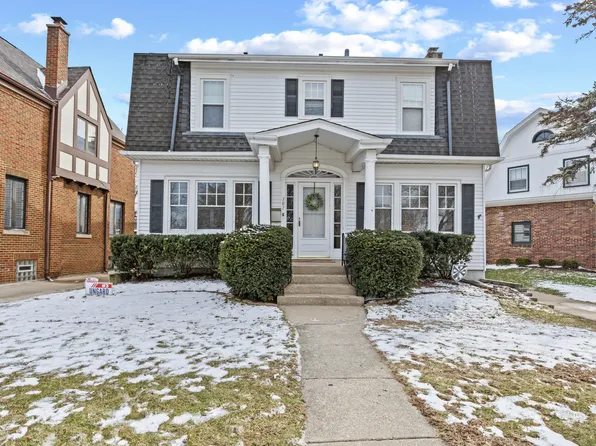 101 Southcote Rd, Riverside, IL 60546