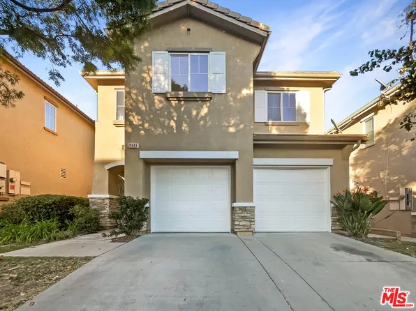 24043 Tango Dr, Santa Clarita, CA 91354