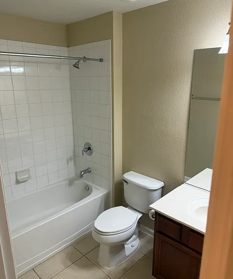7735 Fairgrove Ave — Photo 23