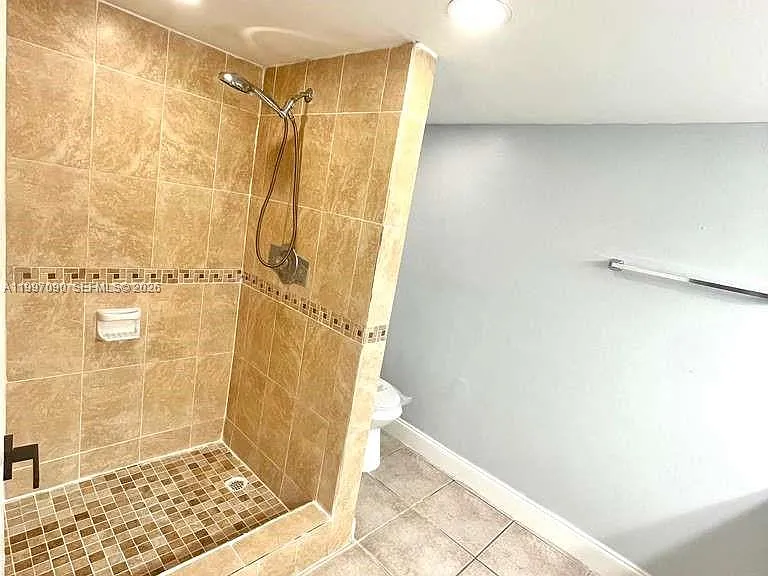400 NE 18th Ave #206 — Photo 10