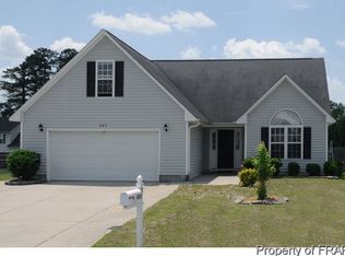 403 Turret Ct, Hope Mills, NC 28348