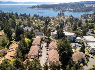 288 Eltham Rd #604, View Royal, BC V9B1J9