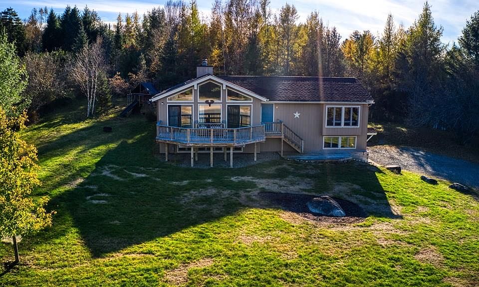 1st image of 8 Evans Ln