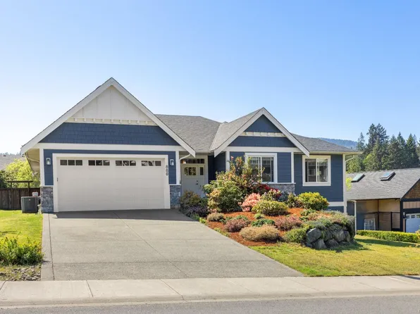 880 Pratt Rd, Mill Bay, BC V8H 1H6