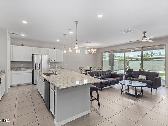 3rd image of 696 N 153RD Avenue