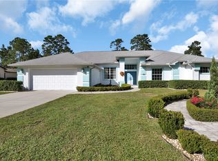 33 Oak Village Blvd, Homosassa, FL 34446