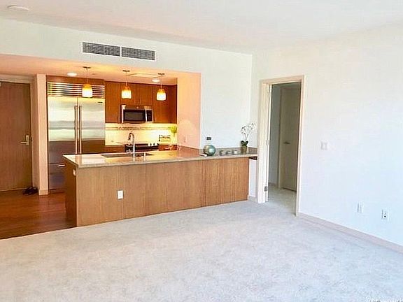 4th image of 555 South St APT 413