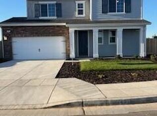 1645 Vallejo Avenue, Dinuba, CA