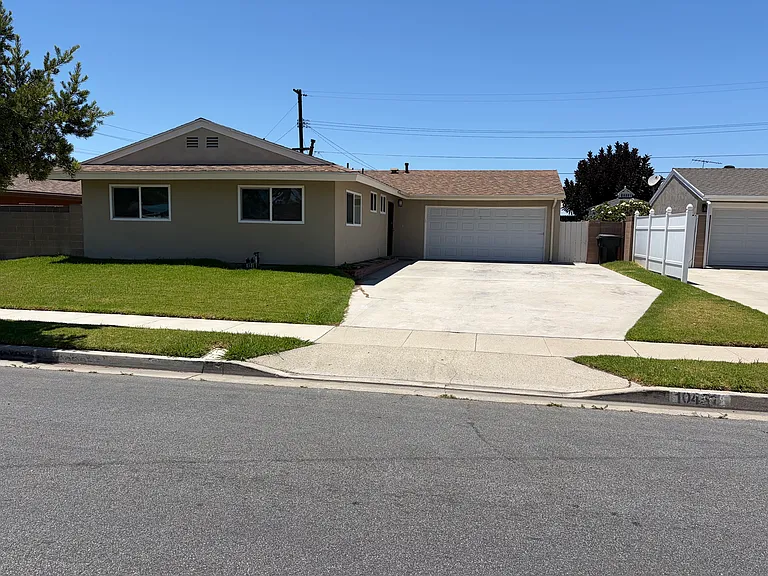10451 Saint Alban St — Photo 1
