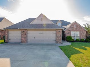 9241 N 144th Ave E, Owasso, OK 74055