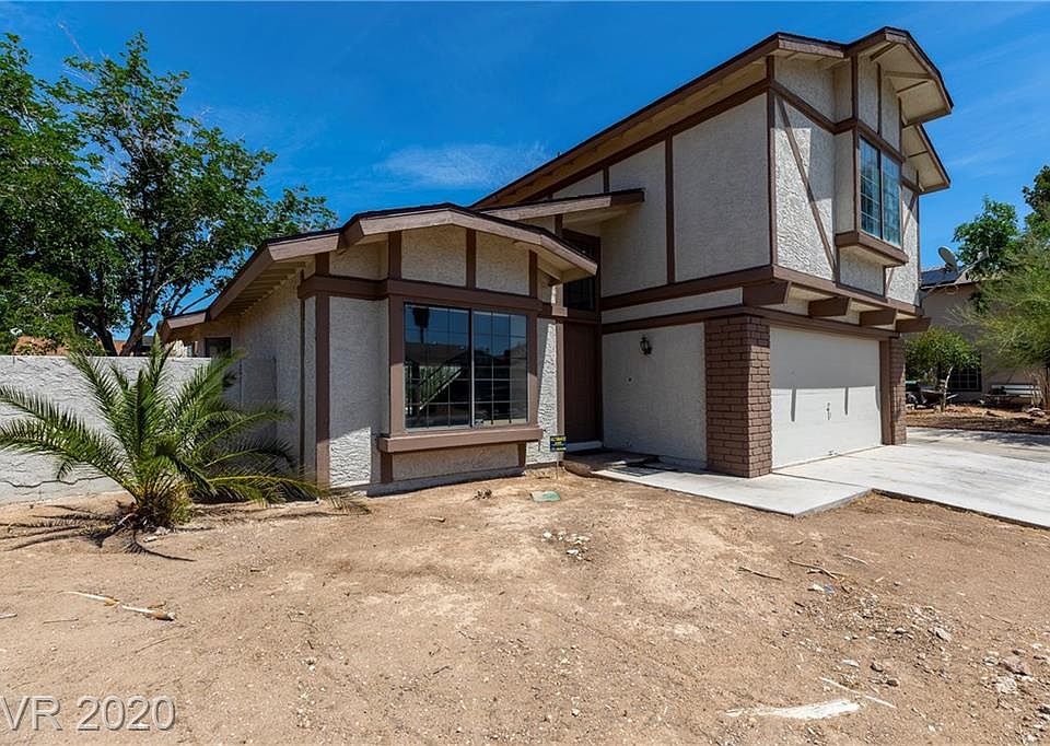 1st image of 6018 Mirror Lake Dr