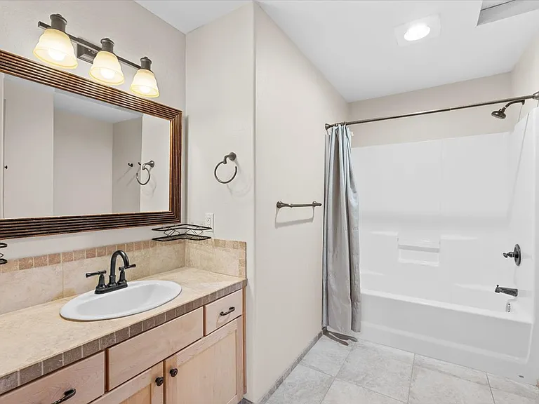 1280 Ashford Way #8 — Photo 10