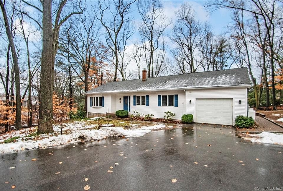 1st image of 109 Lincoln Dr
