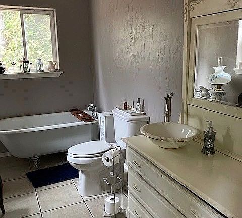 Downstairs bathroom