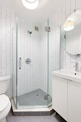 Rented by Brown Harris Stevens | media 7