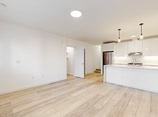 201 Divisadero St #2A, San Francisco, CA 94117