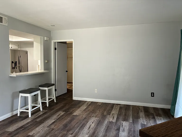 Breakfast Bar in Living Room