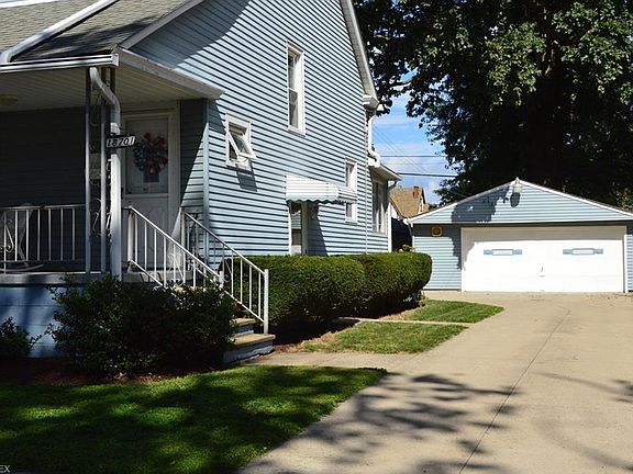3rd image of 18701 Pasnow Ave