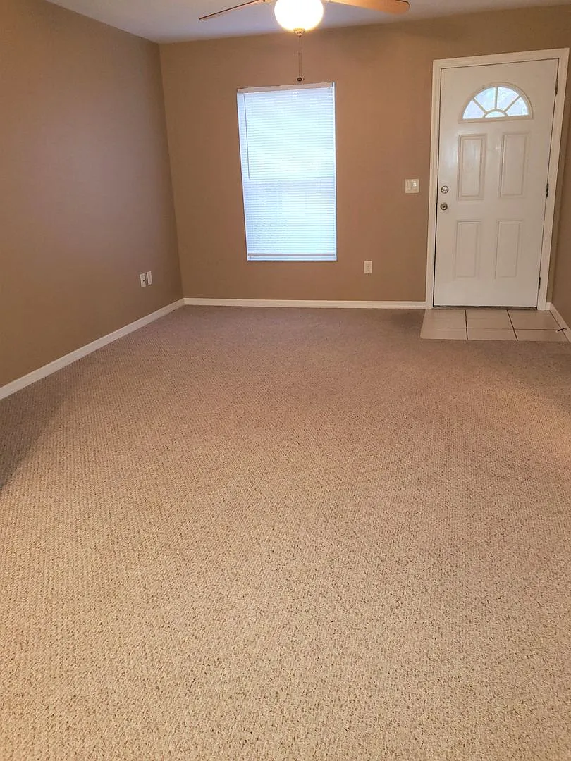 Awesome 2/2 Duplex in Citrus Springs — Photo 2