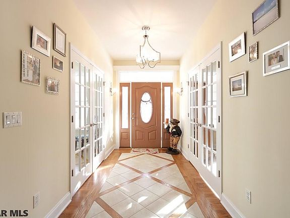 4th image of 50 Apple Creek Ln