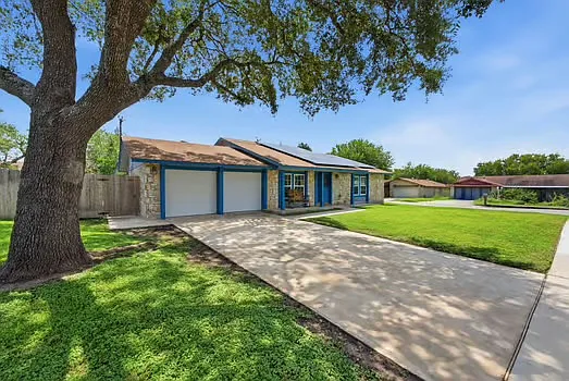 1330 White Rock Dr — Photo 2