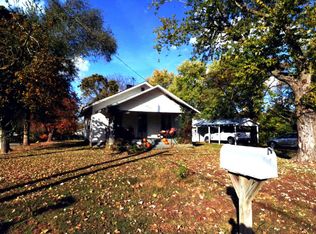 111 Magnolia St, Sparta, MO 65753