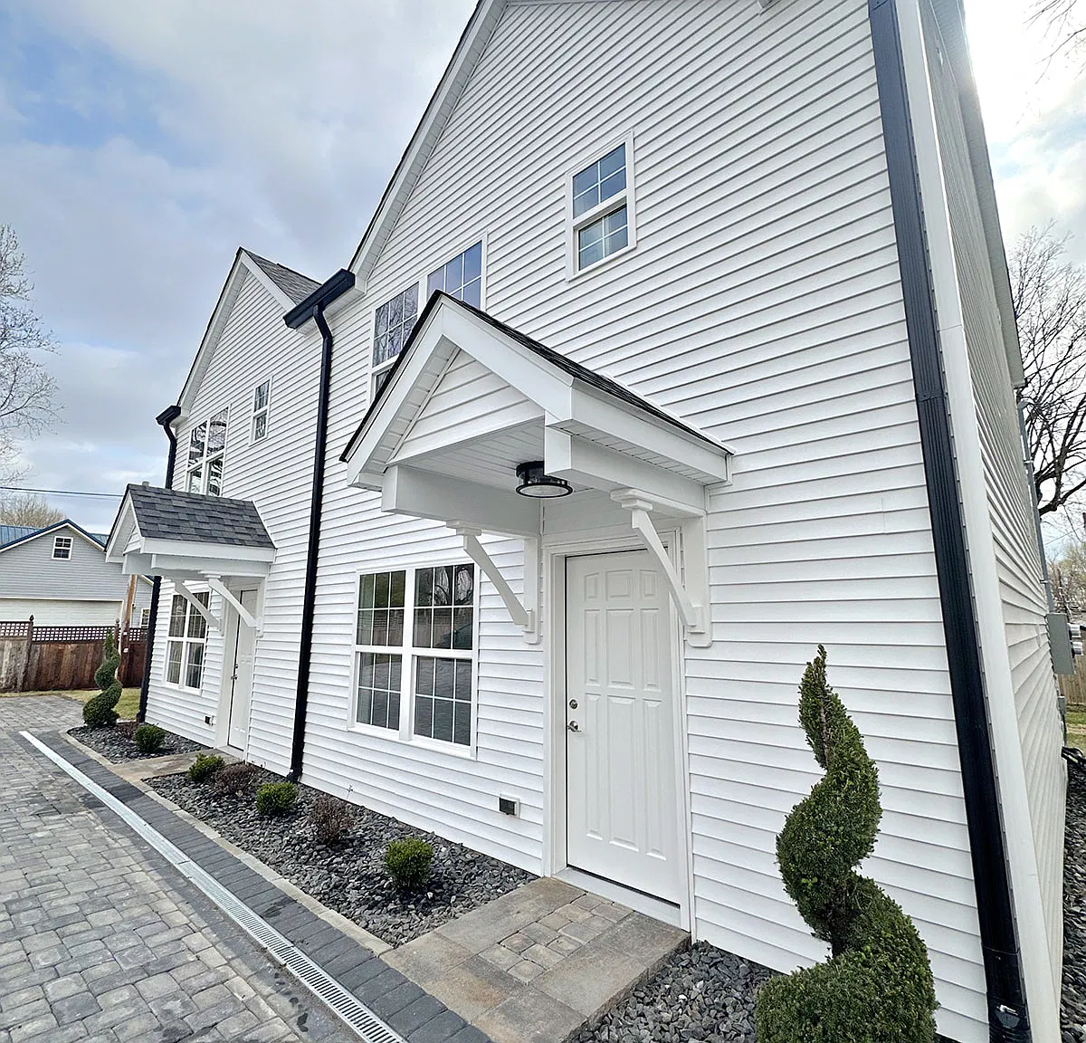 217 Quince Alley - B — Photo 3