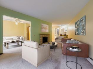 2690 Oxford St N APT 209, Roseville, MN 55113