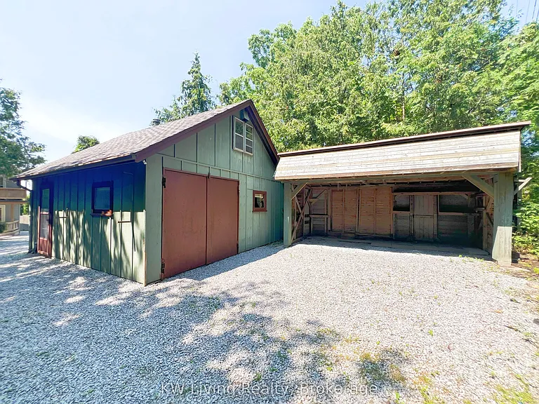 127 Lake Dr N — Photo 12