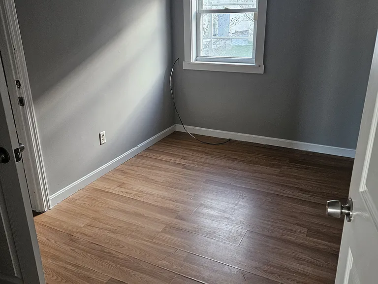 193 County St — Photo 10