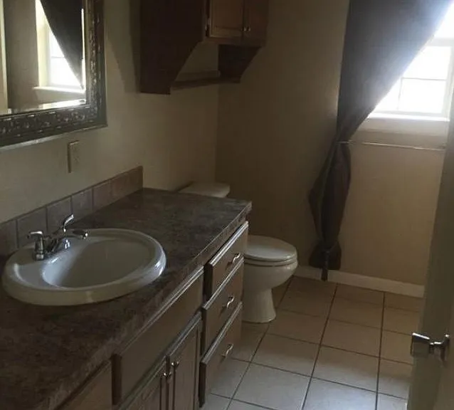 609 E Park St — Photo 7