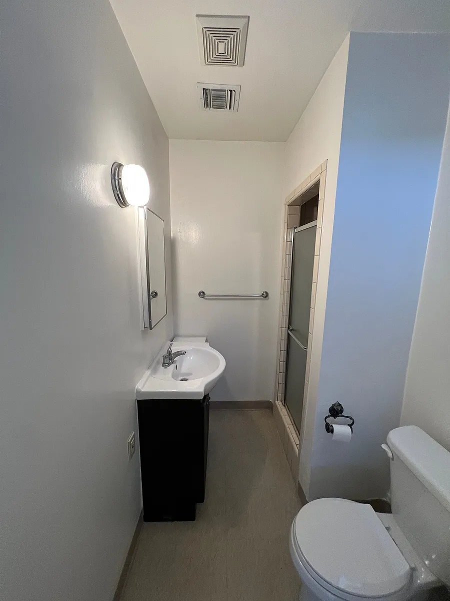 Building Photo - 8206 N Wheatland Ave #8206