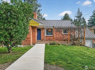 6522 38th Avenue NE, Seattle, WA 98115