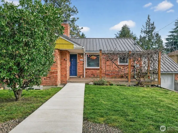 6522 38th Avenue NE, Seattle, WA 98115