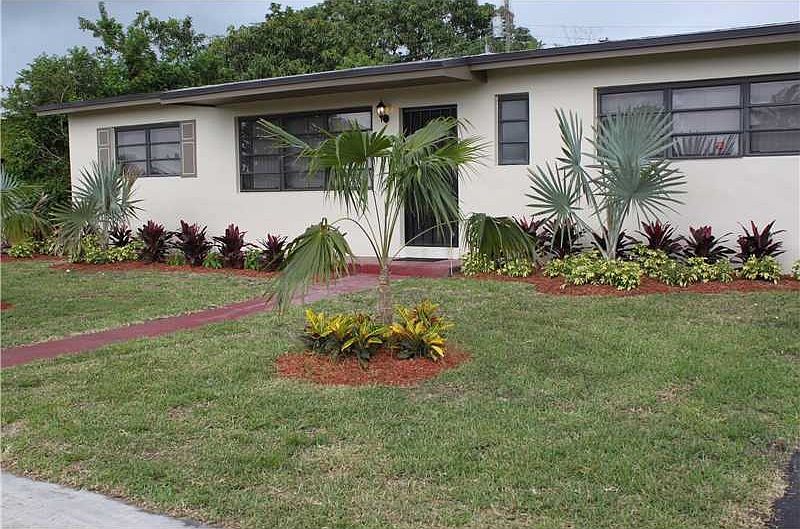 1st image of 4010 NW 191st Ter