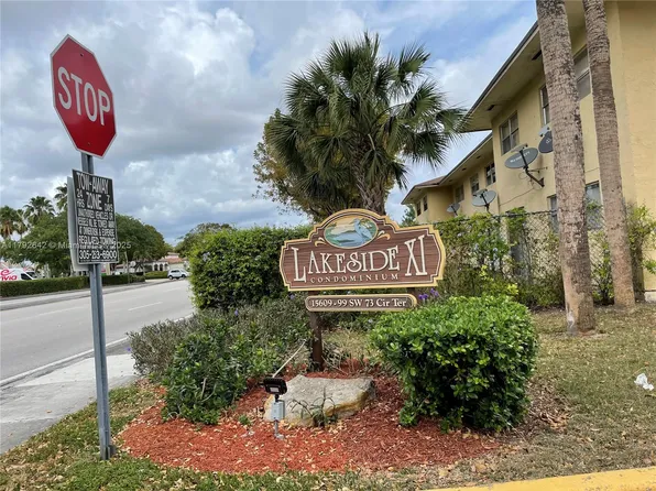 15669 SW 73rd Circle Ter APT 45, Miami, FL 33193
