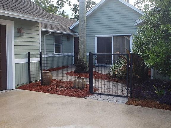 2nd image of 1413 SW Vizcaya Cir