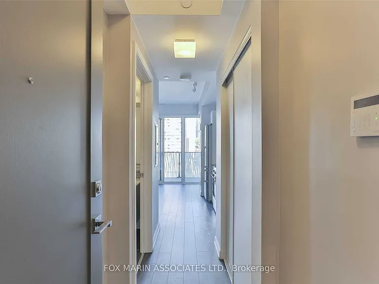 42 Charles St E #2108 — Photo 13