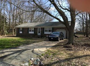 104 Evergreen Cir, Seaford, VA 23696