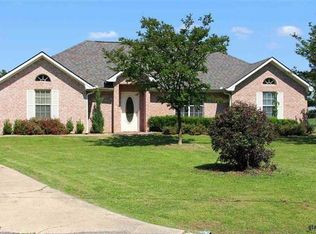 5001 Mark Ln, Mount Pleasant, TX 75455