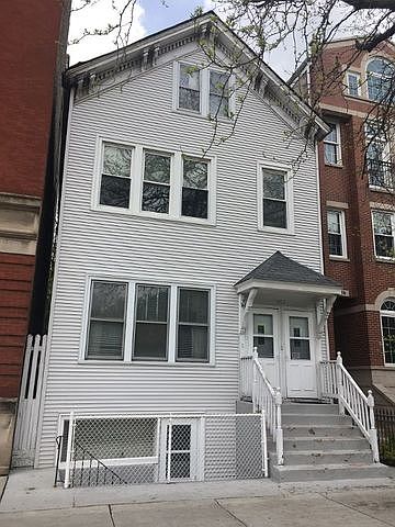1st image of 1052 W Diversey Pkwy
